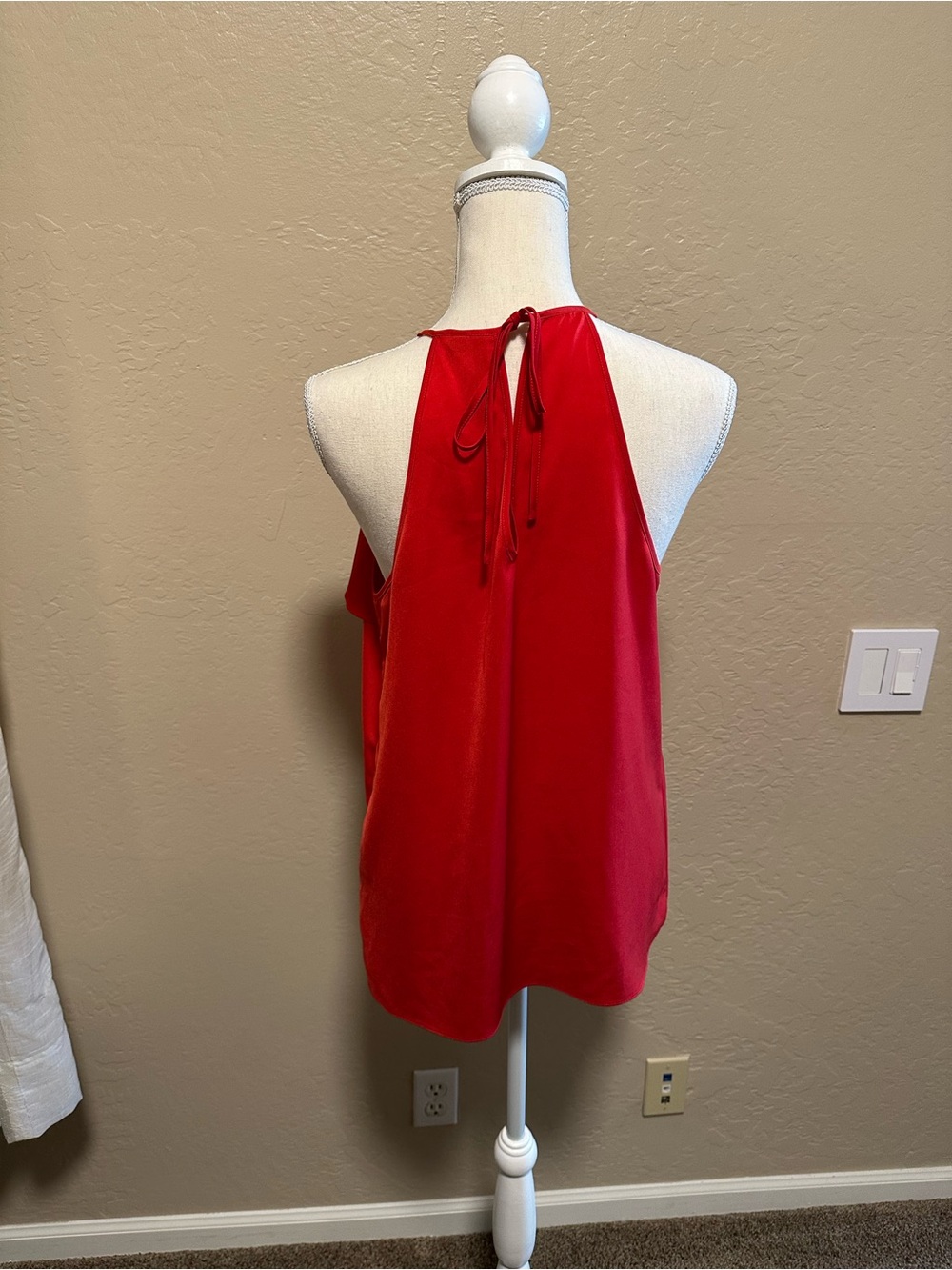 Guess Red Ruffle Halter Top - Picture 3 of 6